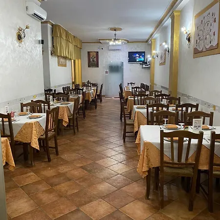 - Over The - Guest house *